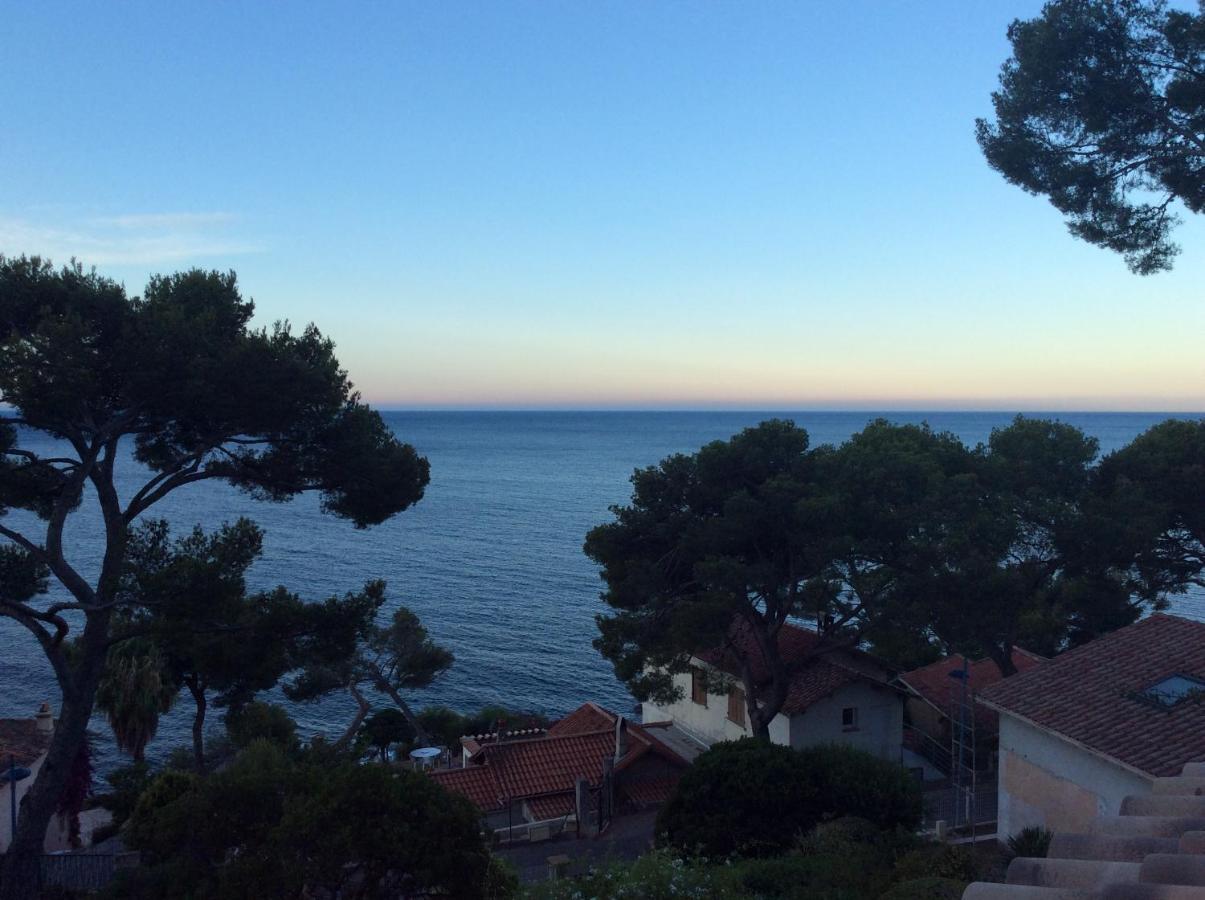 Les Bruyeres Bed and Breakfast Saint-Mandrier-sur-Mer Εξωτερικό φωτογραφία